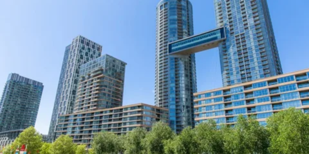 Are Condo Fees Worth it? - Toronto Condo Team 